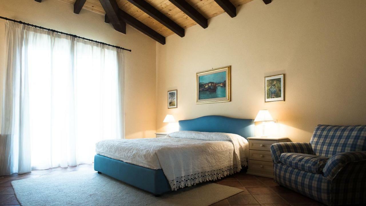 Bed and Breakfast Le Tre Civette - Residenza Di Campagna Villa San Pietro Zewnętrze zdjęcie